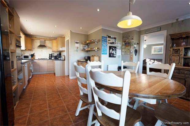 Additional Property Image 5 bedroom Detached Bungalow for sale in New Romney 5