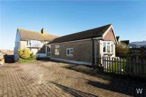 5 bedroom Detached Bungalow for sale in New Romney