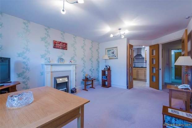 Additional Property Image 1 bedroom Flat for sale in Littlehampton 3