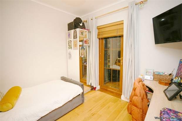 Additional Property Image 4 bedroom Semi Detached for sale in Lisburn 10
