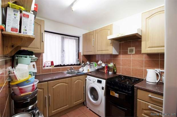 Additional Property Image 2 bedroom Flat for sale in Luton 4