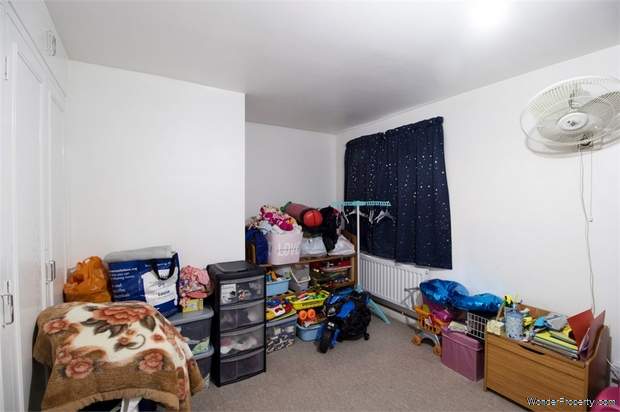 Additional Property Image 2 bedroom Flat for sale in Luton 6