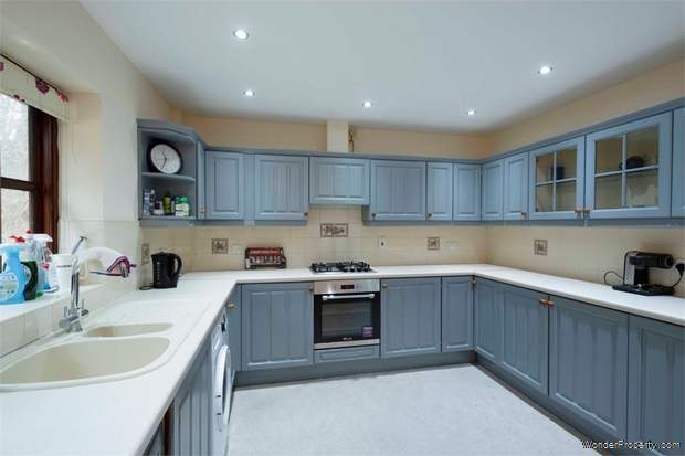 Additional Property Image 3 bedroom Detached for sale in Aberystwyth 5
