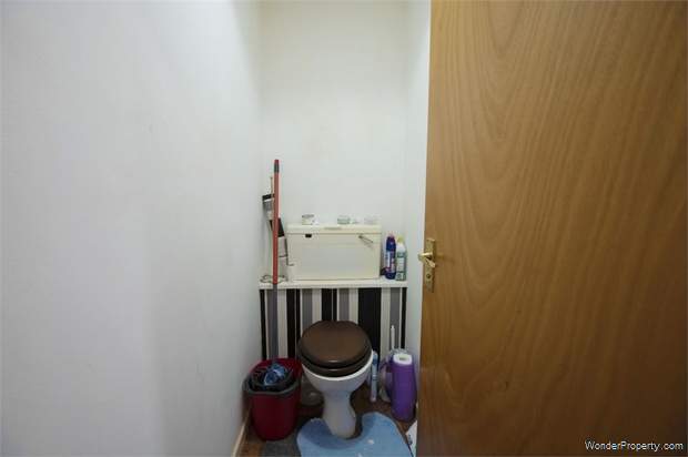 Additional Property Image 2 bedroom Flat for sale in Bournemouth 10