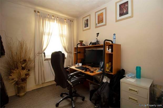 Additional Property Image 2 bedroom Terraced for sale in Bury 10