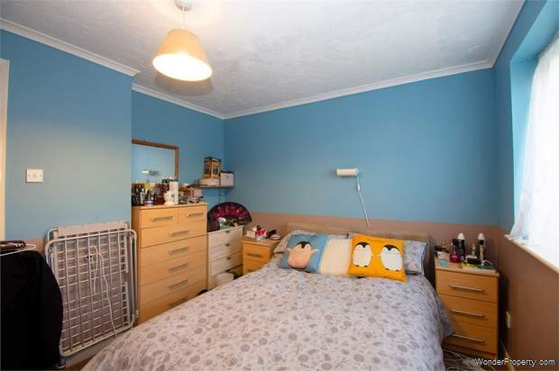 Additional Property Image 1 bedroom Flat for sale in Feltham 10