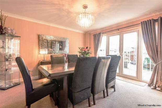 Additional Property Image 5 bedroom Detached for sale in Southampton 9