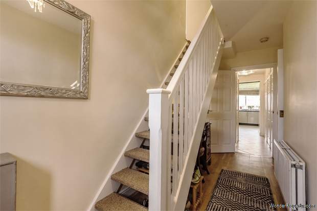 Additional Property Image 5 bedroom Detached for sale in Southampton 10