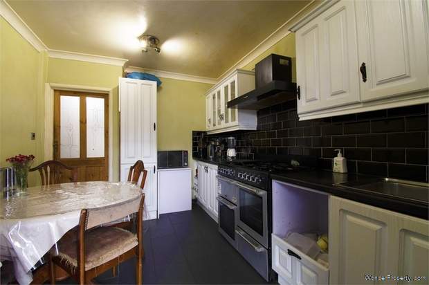 Additional Property Image 4 bedroom Terraced for sale in Birmingham 6