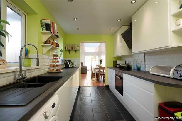 Additional Property Image 3 bedroom Semi Detached for sale in Oxford 6