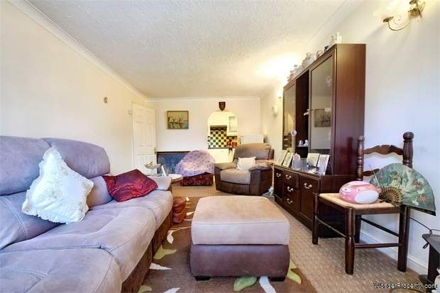Additional Property Image 1 bedroom Flat for sale in Basingstoke 3