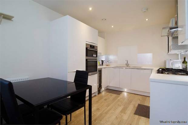 Additional Property Image 2 bedroom Flat for sale in Cambridge 3