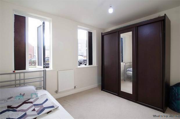 Additional Property Image 2 bedroom Flat for sale in Cambridge 10