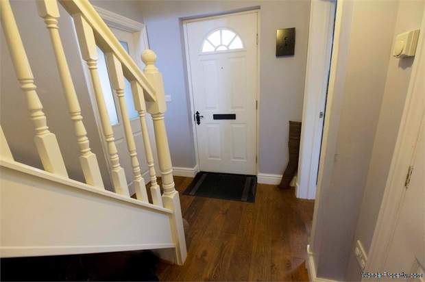 Additional Property Image 4 bedroom Detached for sale in Llandeilo 10