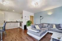 1 bedroom Flat for sale in Edgware