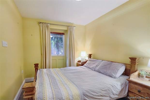 Additional Property Image 3 bedroom Detached Bungalow for sale in Grantham 5
