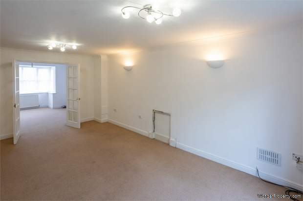 Additional Property Image 4 bedroom Detached for sale in Hoddesdon 4
