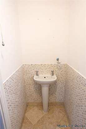 Additional Property Image 4 bedroom Detached for sale in Hoddesdon 5