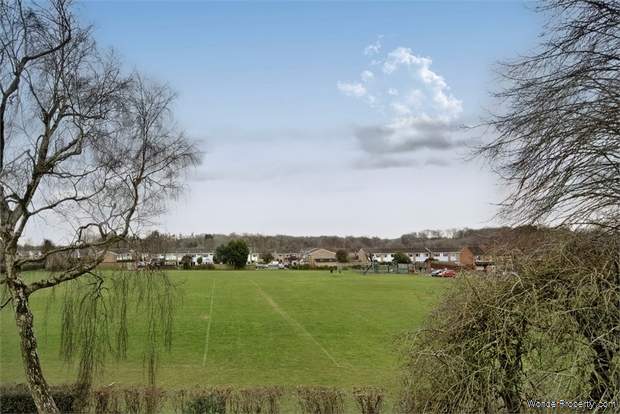 Additional Property Image 2 bedroom Flat for sale in Great Missenden 9