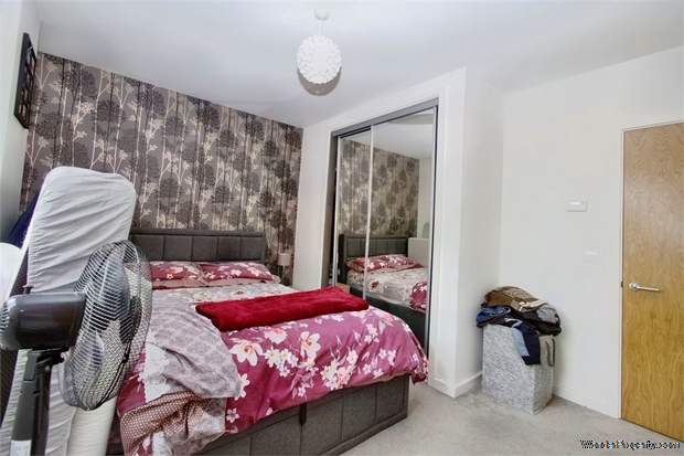 Additional Property Image 2 bedroom Flat for sale in Southall 6