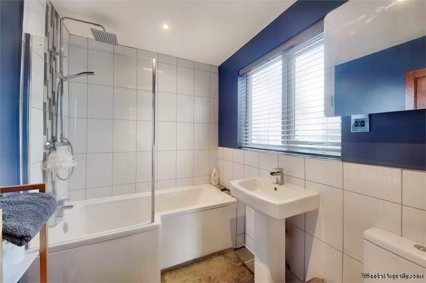 Additional Property Image 2 bedroom Semi Detached Bungalow for sale in Nuneaton 7