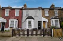2 bedroom Flat for sale in London