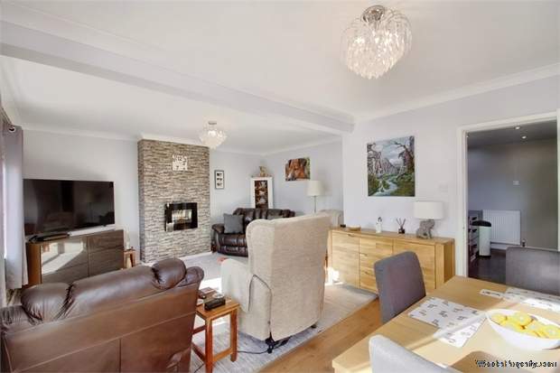 Additional Property Image 4 bedroom Semi Detached for sale in Batley 6