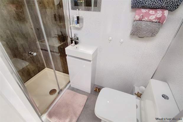 Additional Property Image 4 bedroom Semi Detached for sale in Batley 10