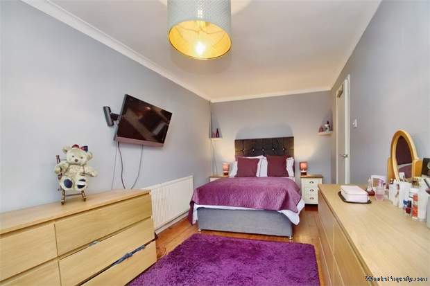 Additional Property Image 3 bedroom Detached Bungalow for sale in Shipley 7