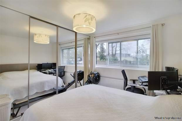 Additional Property Image 2 bedroom Flat for sale in Barnet 7
