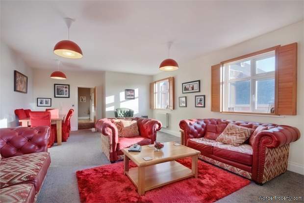 Additional Property Image 4 bedroom Flat for sale in Rhyl 3