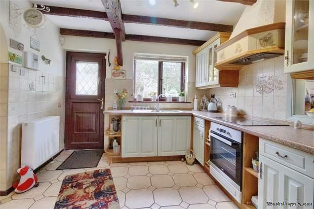 Additional Property Image 3 bedroom Detached for sale in Rotherham 9