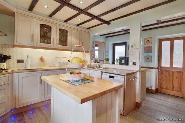 Additional Property Image 4 bedroom Detached for sale in Macclesfield 10