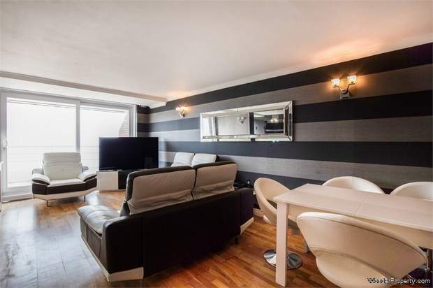 Additional Property Image 2 bedroom Flat for sale in Torquay 2