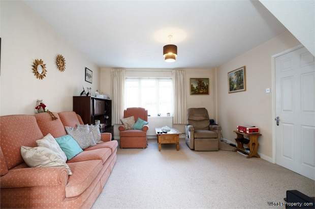 Additional Property Image 4 bedroom Detached for sale in Aylesbury 2
