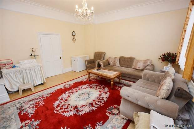 Additional Property Image 3 bedroom Maisonette for sale in London 3