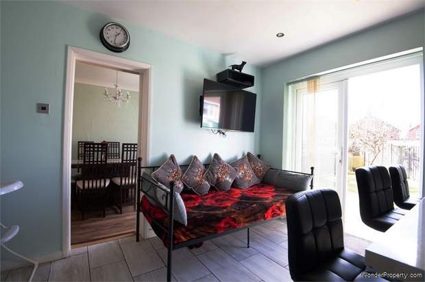 Additional Property Image 4 bedroom Semi Detached for sale in Leicester 8