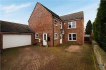 4 bedroom Detached for sale in Doncaster
