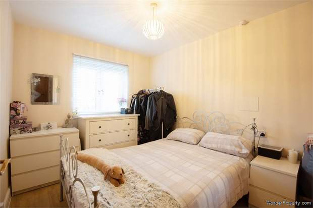 Additional Property Image 1 bedroom Flat for sale in Bournemouth 8