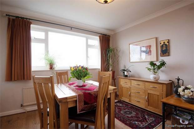 Additional Property Image 2 bedroom Flat for sale in Weston-Super-Mare 3