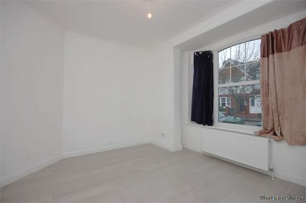 Additional Property Image 3 bedroom Terraced for sale in London 3