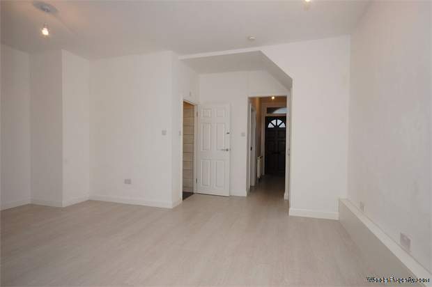 Additional Property Image 3 bedroom Terraced for sale in London 4