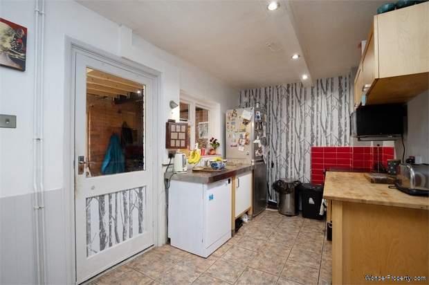 Additional Property Image 2 bedroom Semi Detached for sale in Northampton 4