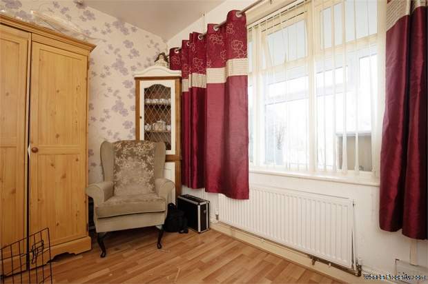 Additional Property Image 3 bedroom Semi Detached for sale in Burntwood 8