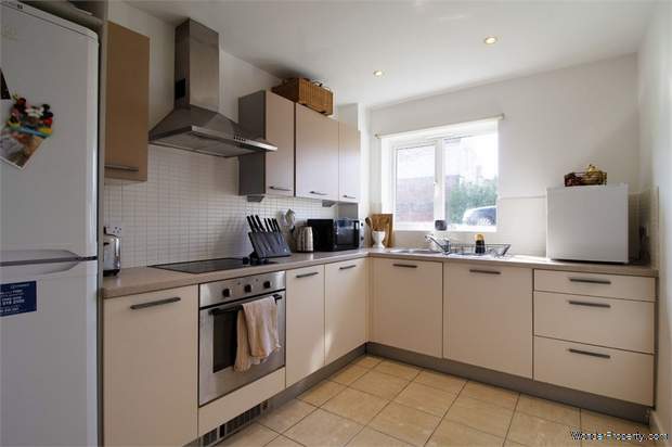 Additional Property Image 2 bedroom Flat for sale in Colchester 5