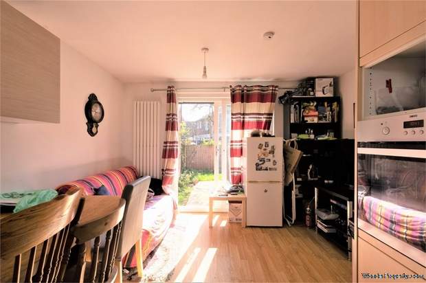 Additional Property Image 3 bedroom Terraced for sale in London 4