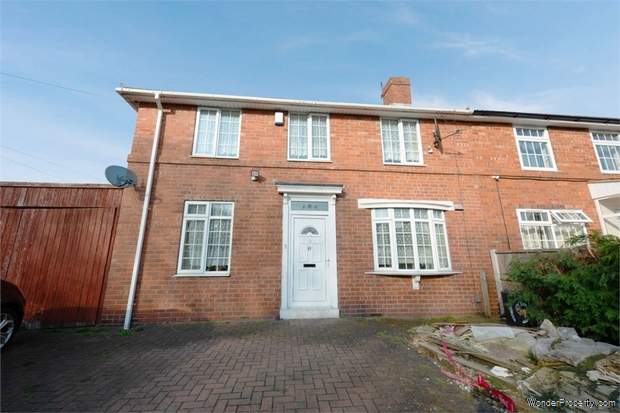 4 bedroom Semi Detached for sale in West Bromwich