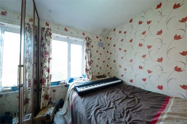 Additional Property Image 4 bedroom Semi Detached for sale in West Bromwich 10