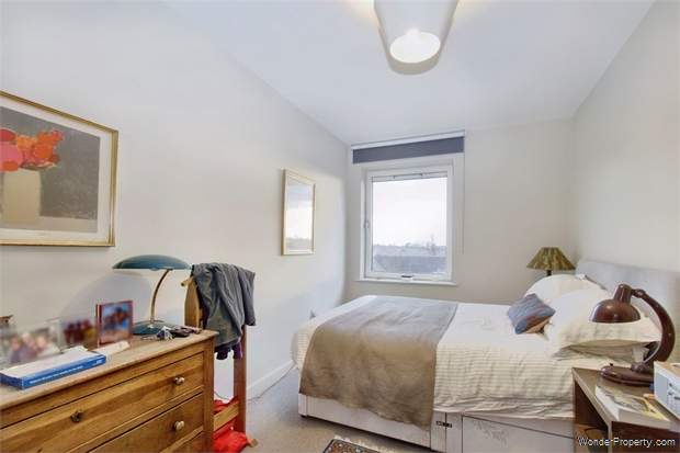 Additional Property Image 2 bedroom Flat for sale in Isleworth 7