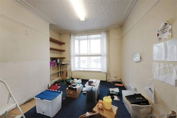 Additional Property Image 1 bedroom Flat for sale in Halesowen 3